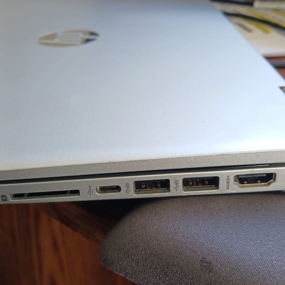 Hp Convertible Laptop - Picture 7 of 8